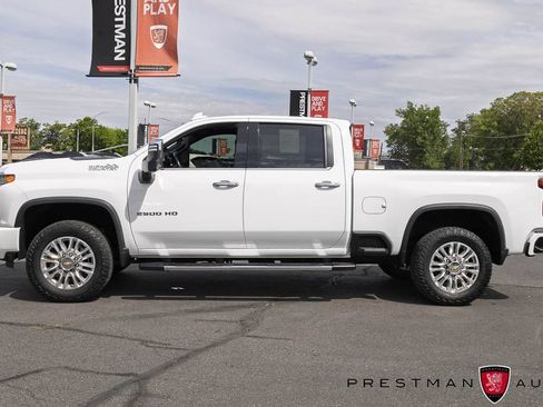Used 2022 Chevrolet Silverado 2500 High Country w/ Z71 Off-Road Package AWD/4WD image 21