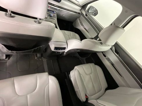 Used 2024 Hyundai Palisade SEL image 12