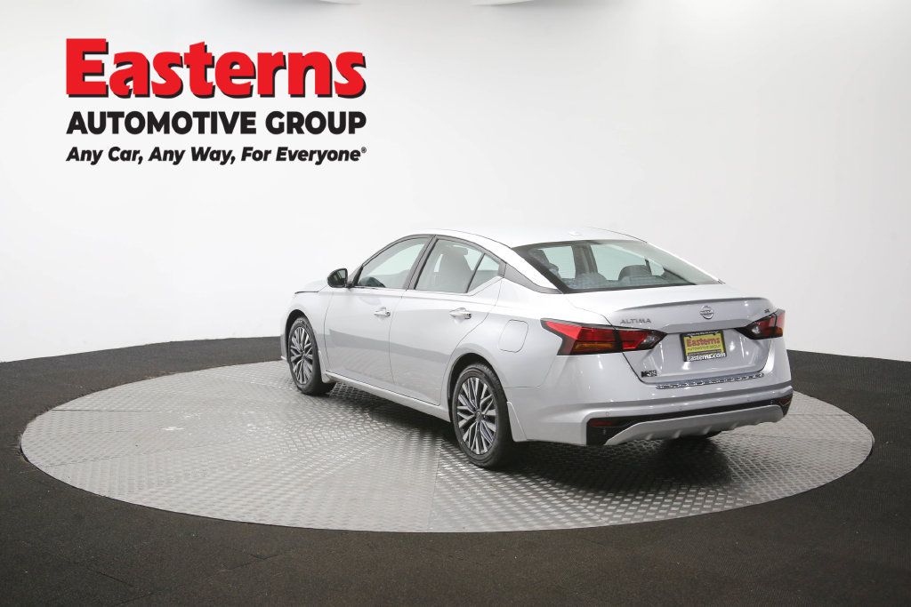 Used 2023 Nissan Altima 2.5 SV FWD image 67