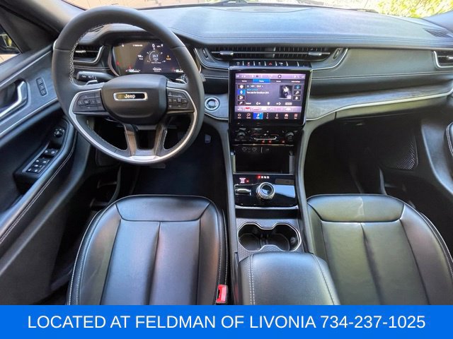 Used 2024 Jeep Grand Cherokee Limited AWD/4WD image 22