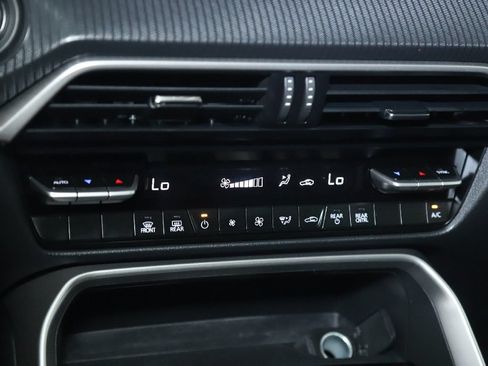 Certified 2024 MAZDA CX-90 3.3 Turbo w/ Select Package AWD/4WD image 27
