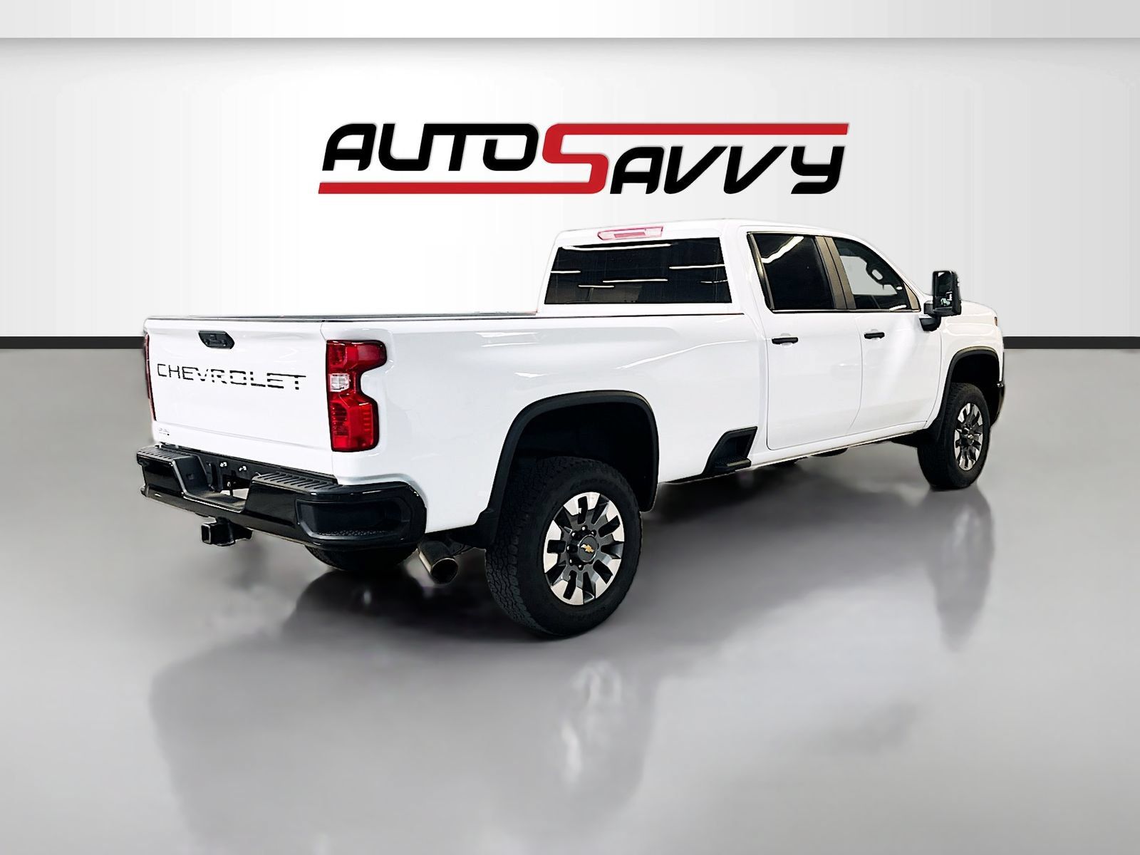 Used 2024 Chevrolet Silverado 2500 Custom w/ Custom Convenience Package AWD/4WD image 7
