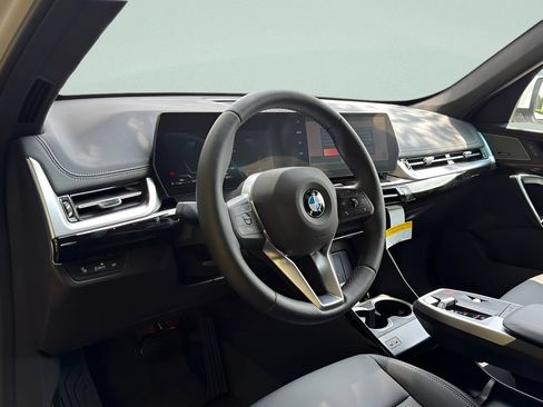 New 2026 BMW X1 xDrive28i w/ Convenience Package AWD/4WD image 8