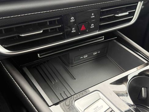 New 2026 Volkswagen Atlas SE image 17