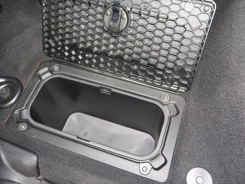 Used 2024 RAM 2500 Big Horn image 9