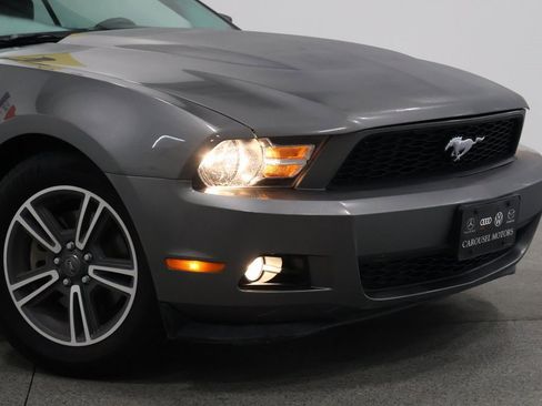 Used 2011 Ford Mustang Premium w/ Security Pkg image 3