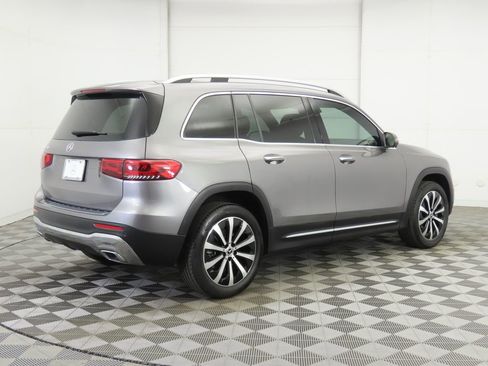 Certified 2022 Mercedes-Benz GLB 250 image 5