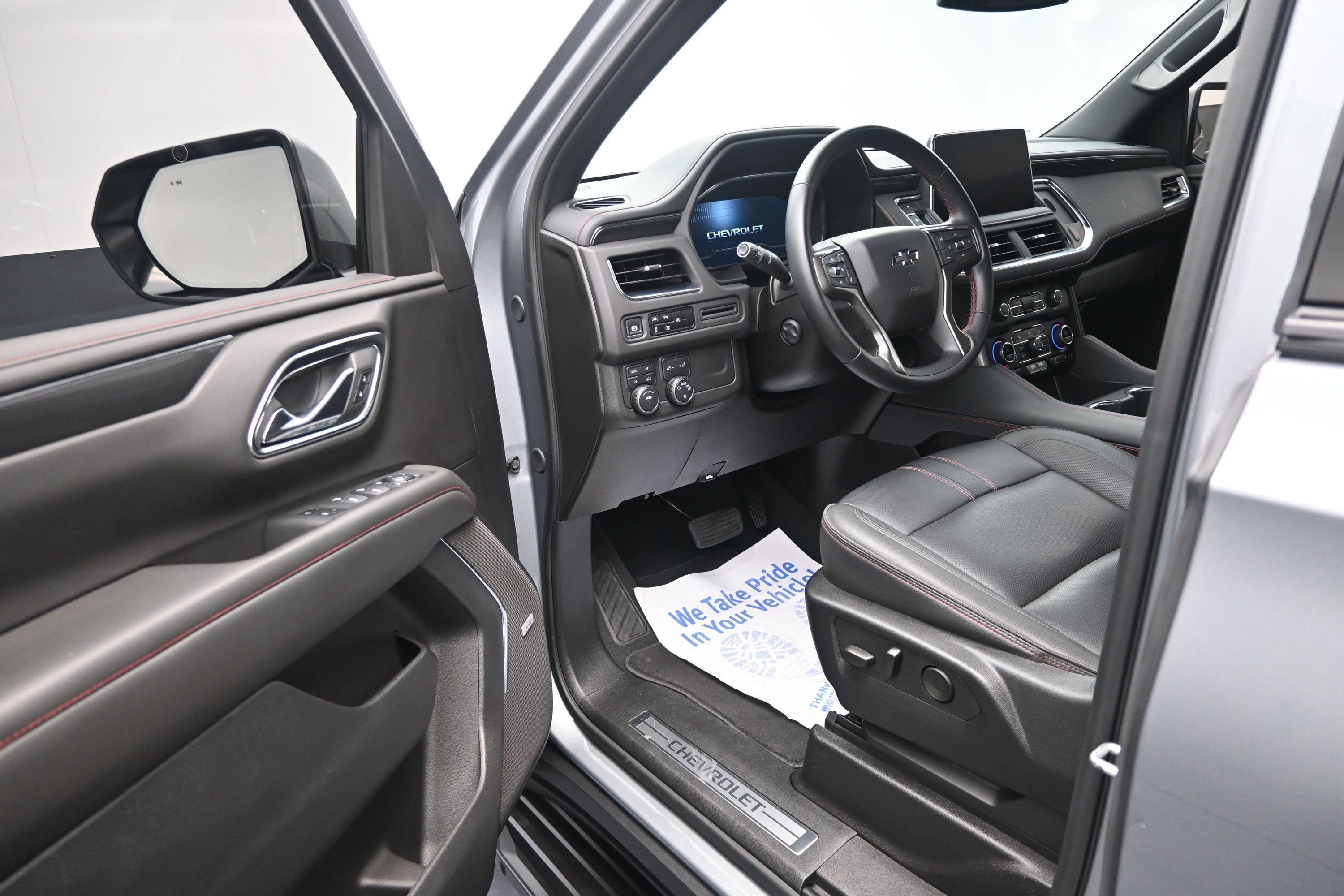 Certified 2024 Chevrolet Tahoe RST w/ Luxury Package AWD/4WD image 10