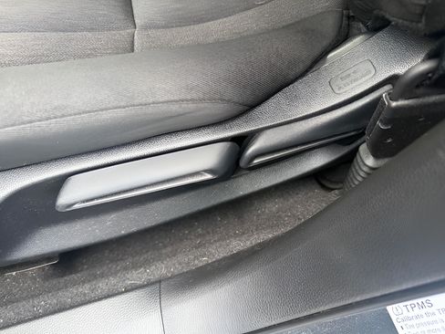 Certified 2023 Honda Accord LX image 10