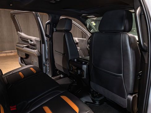 Used 2024 GMC Sierra 1500 AT4 w/ Technology Package image 26