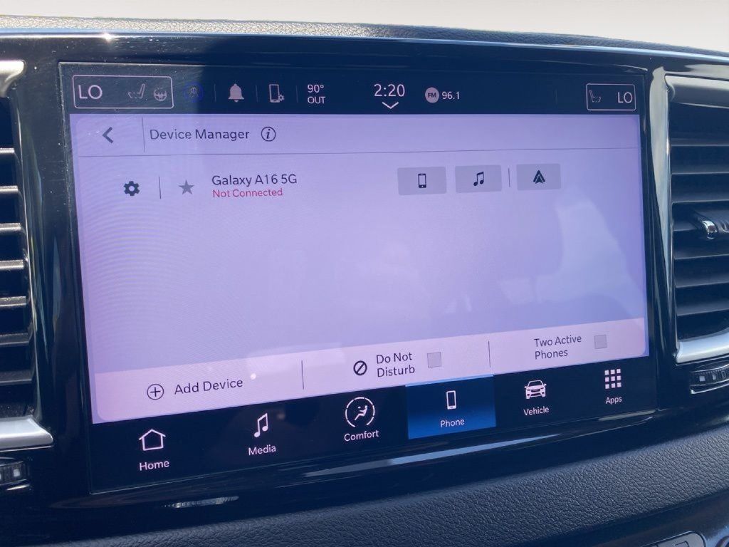 Used 2024 Chrysler Pacifica Touring-L FWD image 28