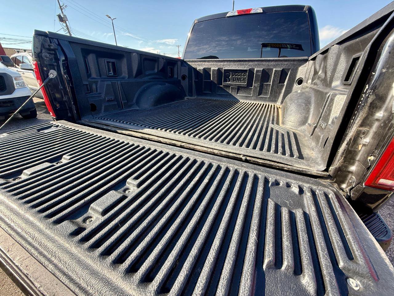 Used 2019 Ford F150 XLT w/ Equipment Group 301A Mid AWD/4WD image 12