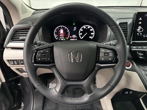 Used 2025 Honda Odyssey EX-L image 15