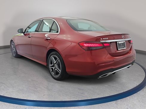 Certified 2022 Mercedes-Benz E 450 4MATIC Sedan image 7