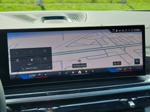 New 2027 BMW X7 M60i AWD/4WD image 21