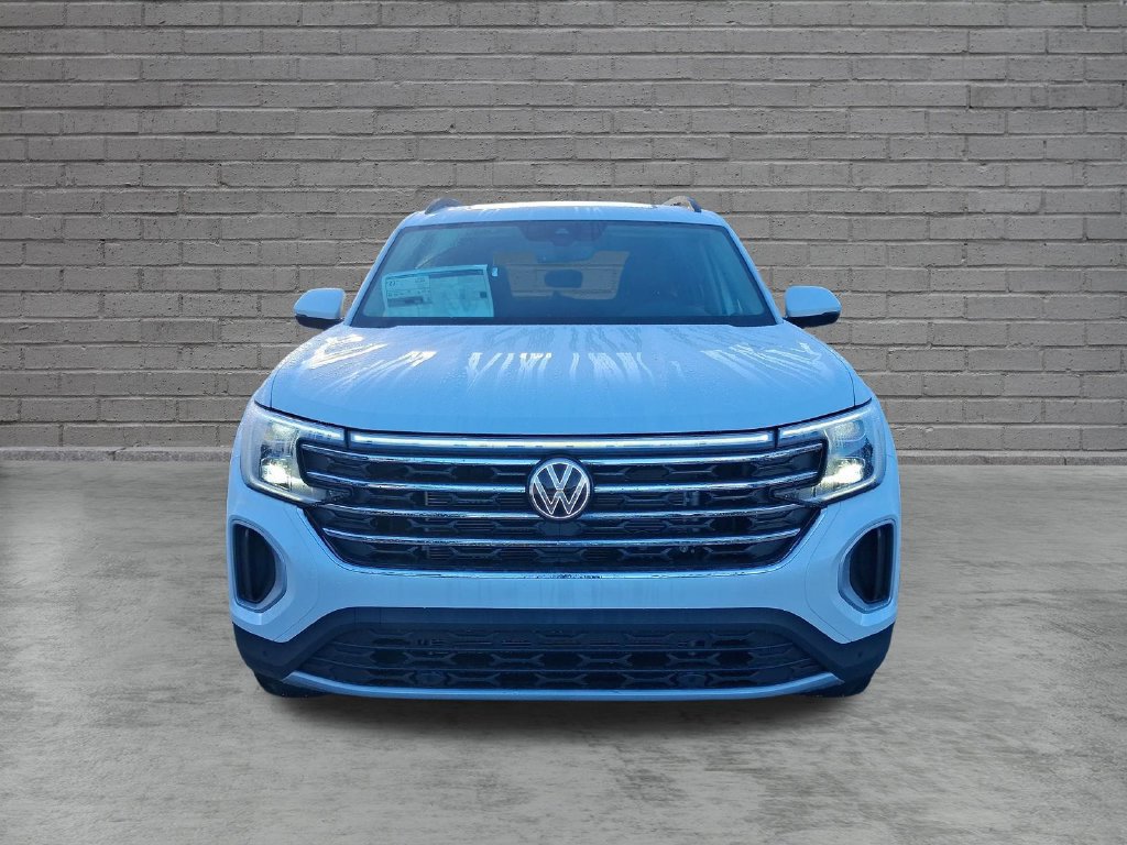 New 2026 Volkswagen Atlas SE FWD image 2