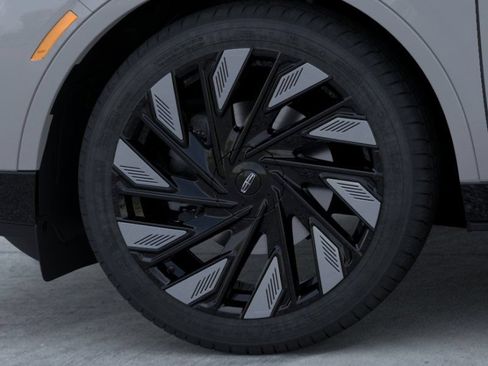 New 2026 Lincoln Nautilus Reserve w/ Jet Appearance Package AWD/4WD image 12