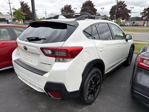 Used 2022 Subaru Crosstrek 2.0i Premium AWD/4WD image 7