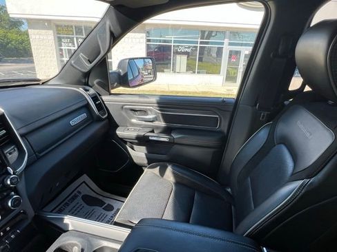 Used 2024 RAM 1500 Laramie image 22