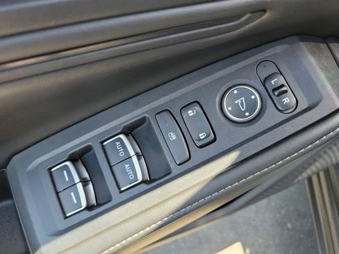 Certified 2023 Honda Accord Sport image 18