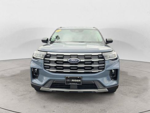 Used 2026 Ford Explorer Active w/ Active Comfort Package RWD image 5