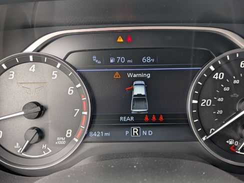 Used 2024 Nissan Titan SV w/ SV Convenience Package image 28