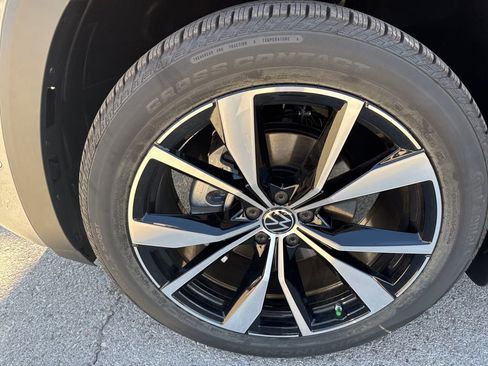 New 2026 Volkswagen Atlas SEL Premium R-Line image 9