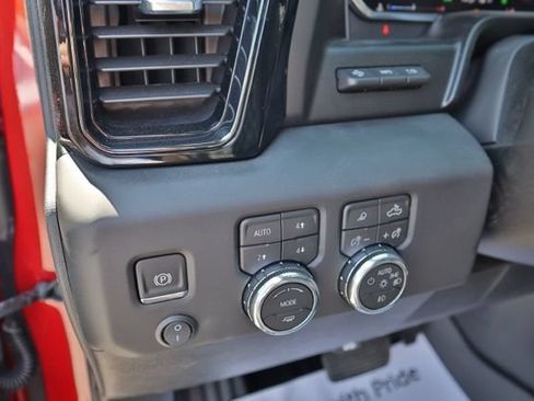 New 2026 GMC Sierra 1500 AT4 w/ Technology Package AWD/4WD image 27