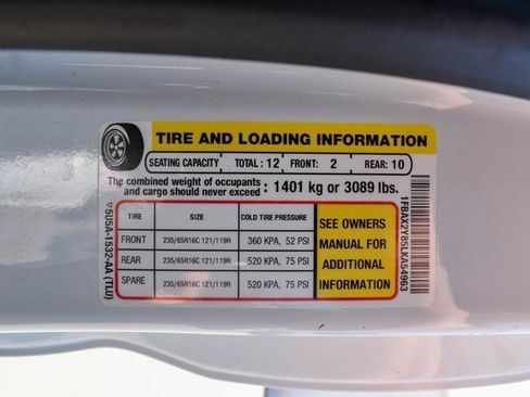 Used 2020 Ford Transit 350 XLT image 40