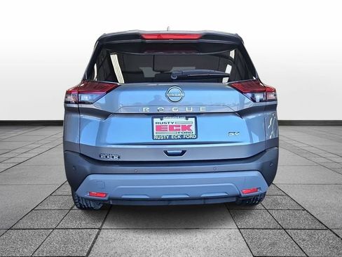 Used 2023 Nissan Rogue SV FWD image 6