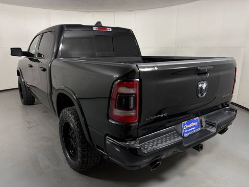 Used 2020 RAM 1500 Limited w/ Black Appearance Package AWD/4WD image 5