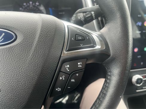 Used 2022 Ford Edge Titanium w/ Equipment Group 301A AWD/4WD image 24