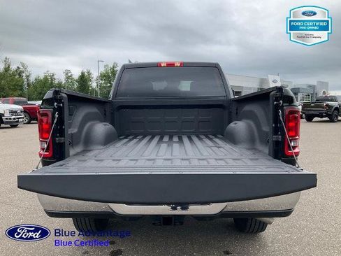 Used 2025 RAM 2500 Big Horn AWD/4WD image 21