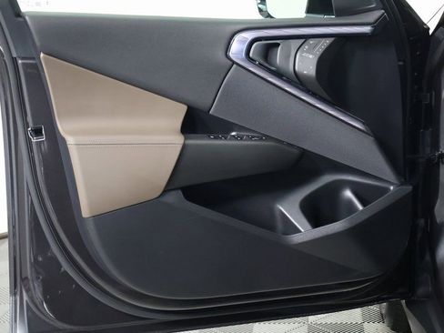 Used 2025 BMW X3 xDrive30i w/ Convenience Package image 12