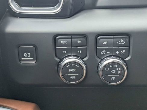 Used 2024 GMC Sierra 2500 Denali Ultimate image 33