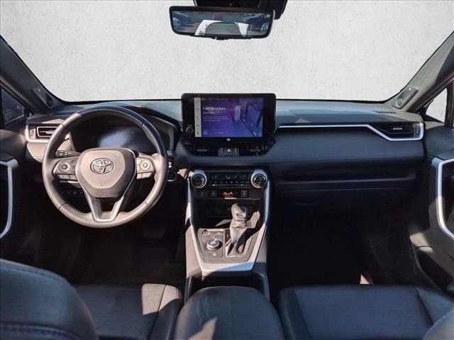 Used 2023 Toyota RAV4 XSE AWD/4WD image 16
