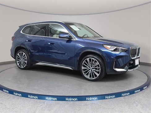 Used 2025 BMW X1 xDrive28i image 4