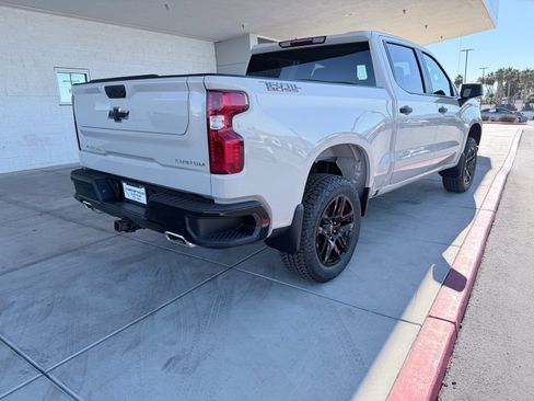 New 2026 Chevrolet Silverado 1500 Custom Trail Boss AWD/4WD image 3