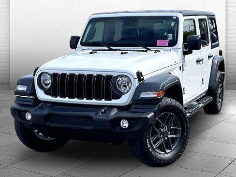 Used 2024 Jeep Wrangler Unlimited Sport AWD/4WD image 10