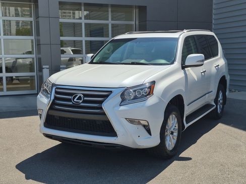 Used 2019 Lexus GX 460 Premium w/ Premium Package AWD/4WD image 8