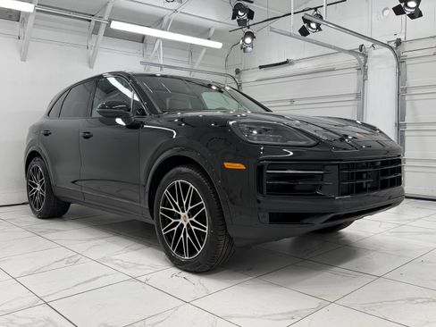 New 2026 Porsche Cayenne image 10