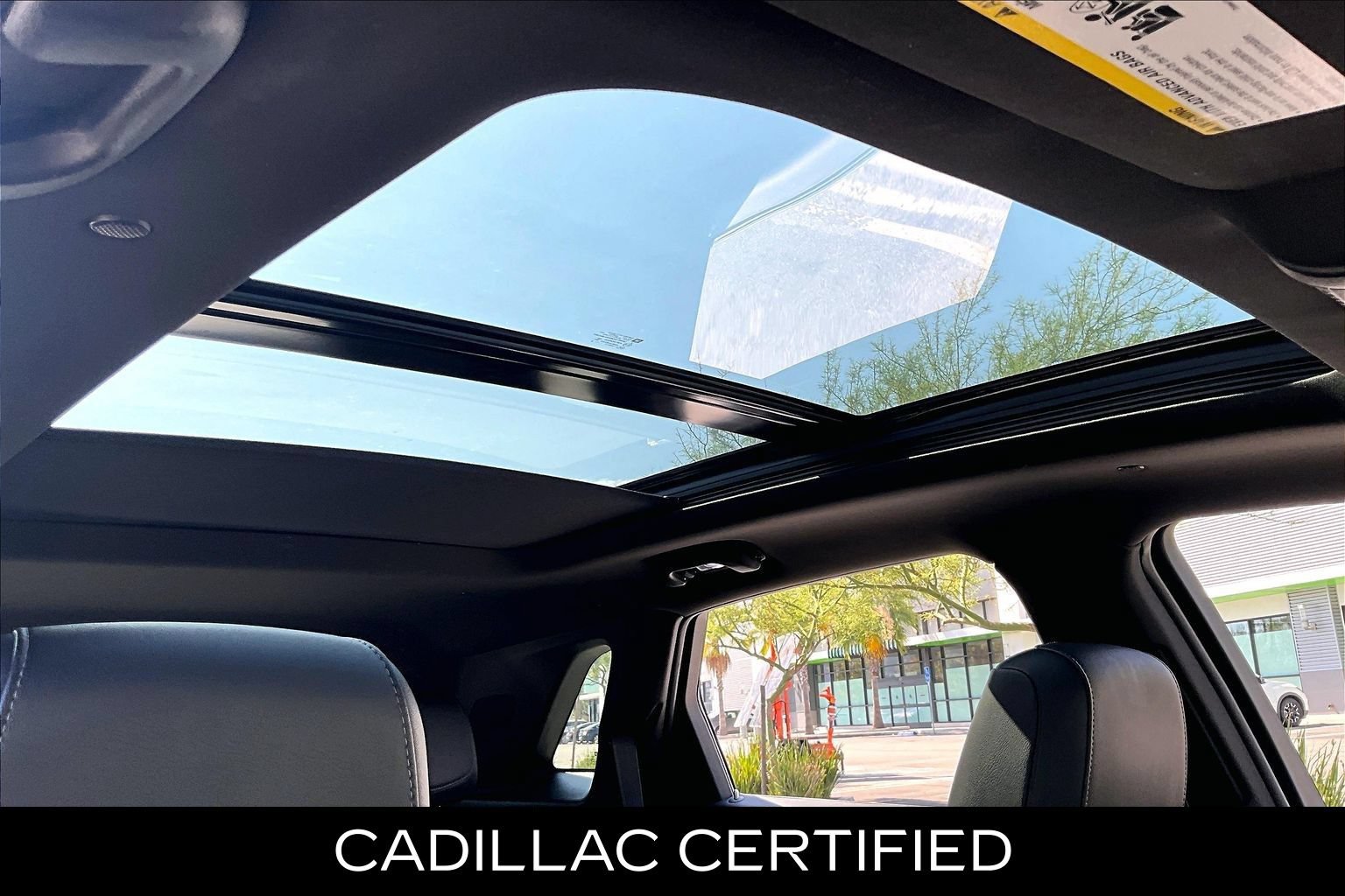 Certified 2024 Cadillac XT5 Premium Luxury FWD image 11