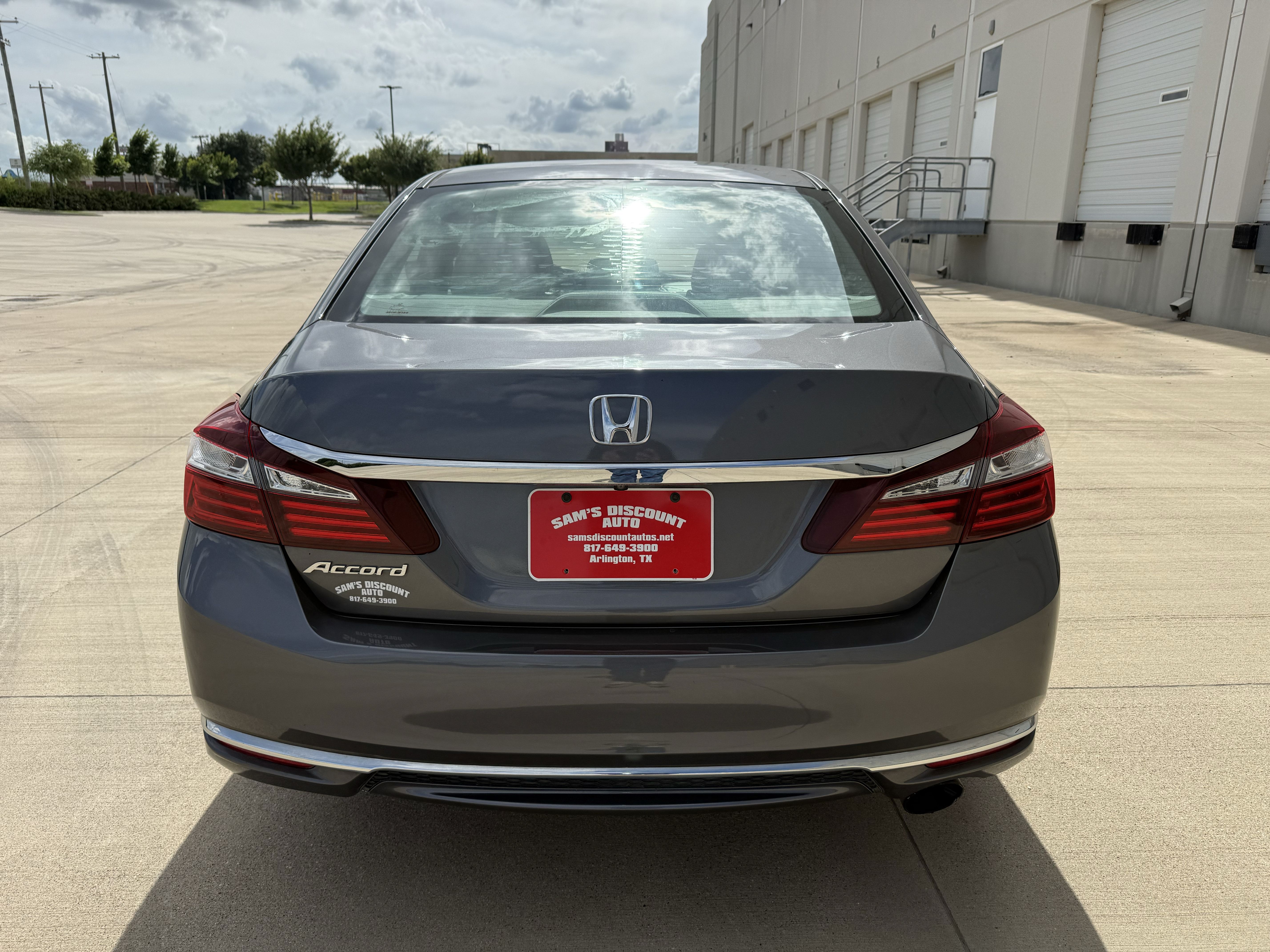 Used 2016 Honda Accord LX image 9