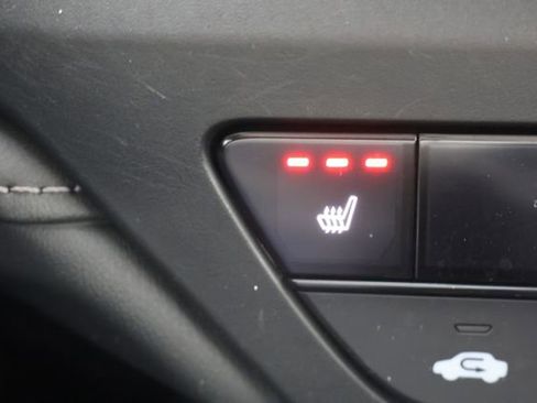 Used 2023 Honda Accord EX image 16