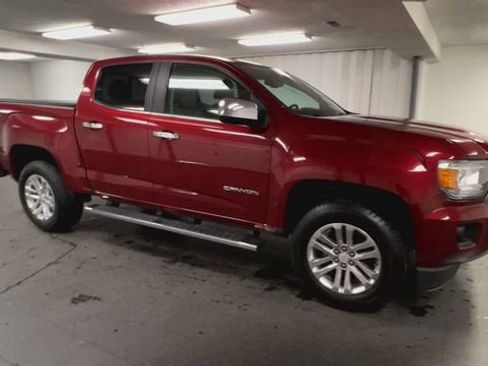 Certified 2019 GMC Canyon SLT w/ Driver Alert Package AWD/4WD image 2