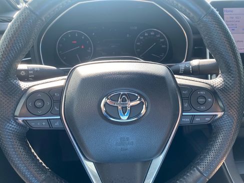 Used 2022 Toyota Avalon Limited w/ Advanced Safety Package FWD image 13