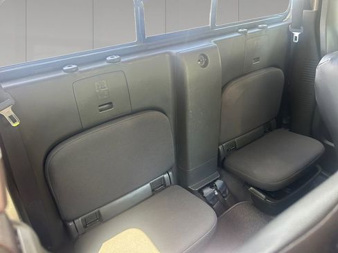 Used 2021 Nissan Frontier SV AWD/4WD image 18