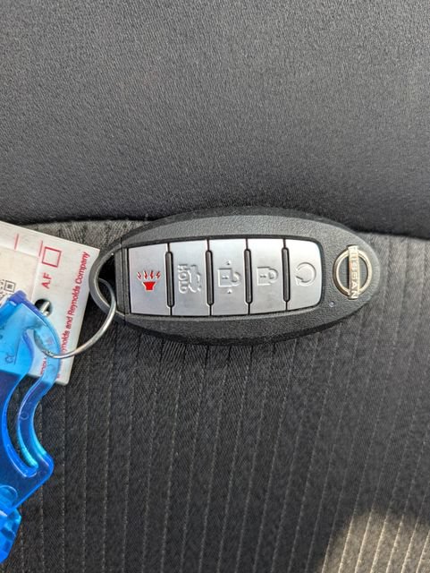 Used 2025 Nissan Altima 2.5 SV FWD image 29