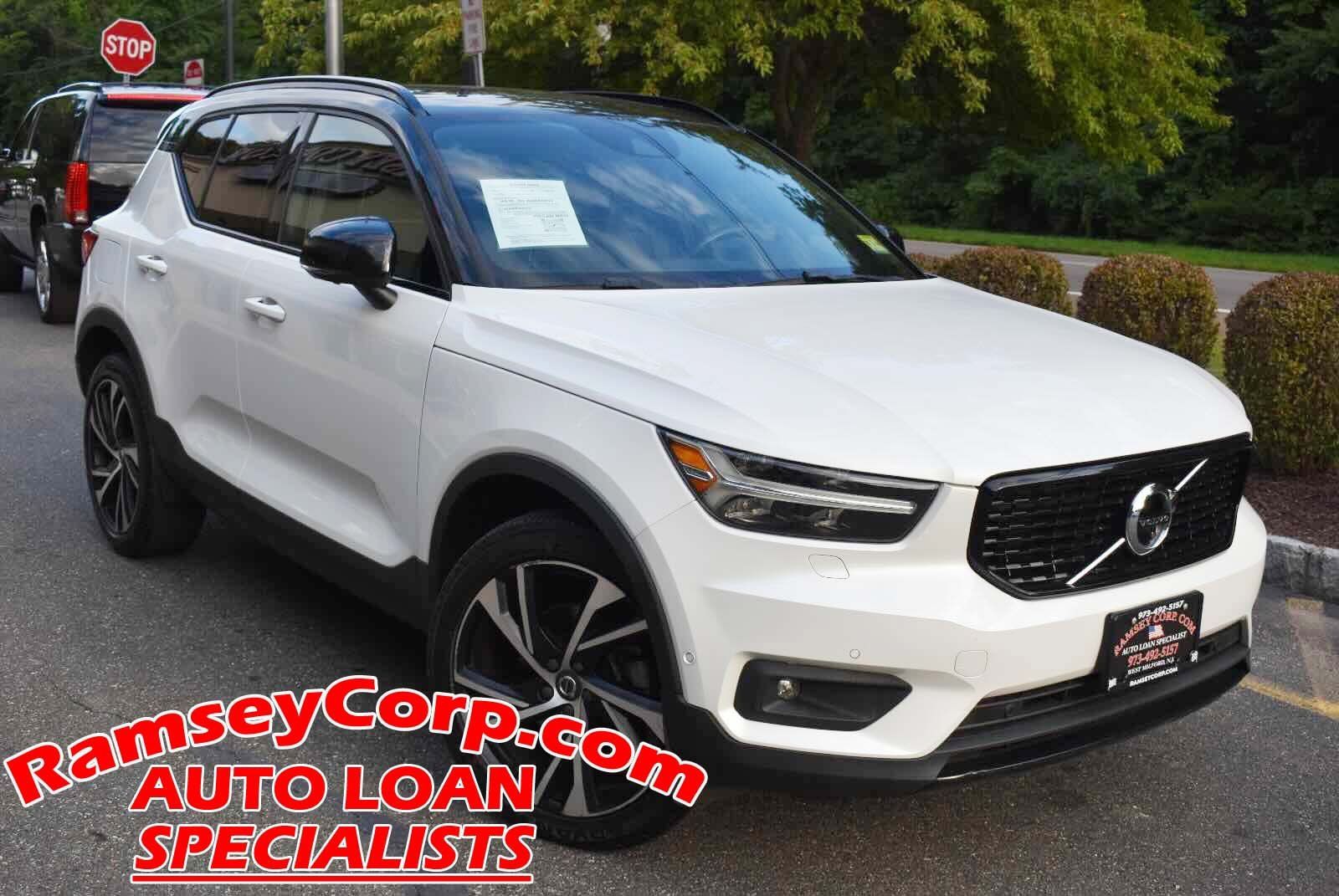 Used 2019 Volvo XC40 T5 R-Design AWD/4WD image 2