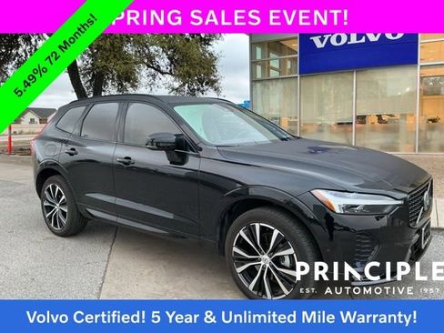 Used 2023 Volvo XC60 B5 Plus image 1